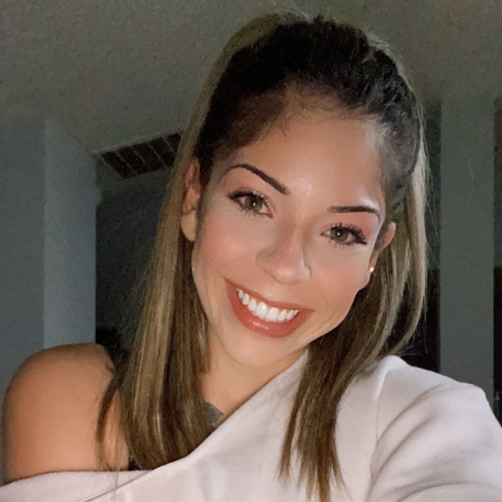 Meet your Posher, Vanessa
